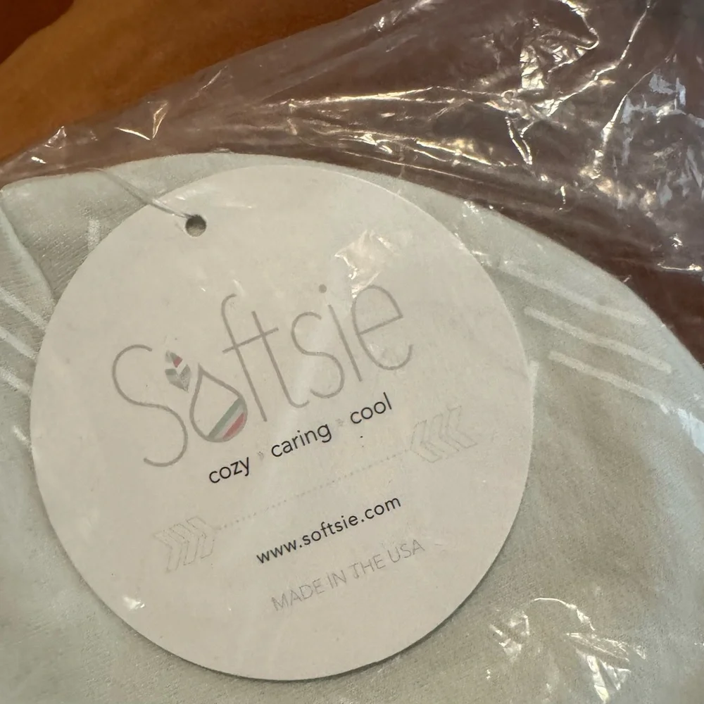 Slouch-style Beanie Hat, Organic, Kids,‎ NWT